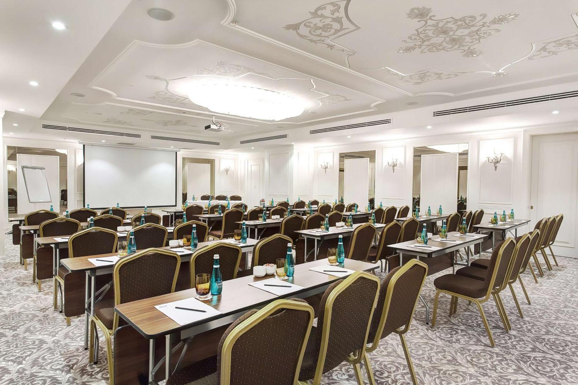 Doubletree By Hilton Gaziantep Hotel Exterior foto